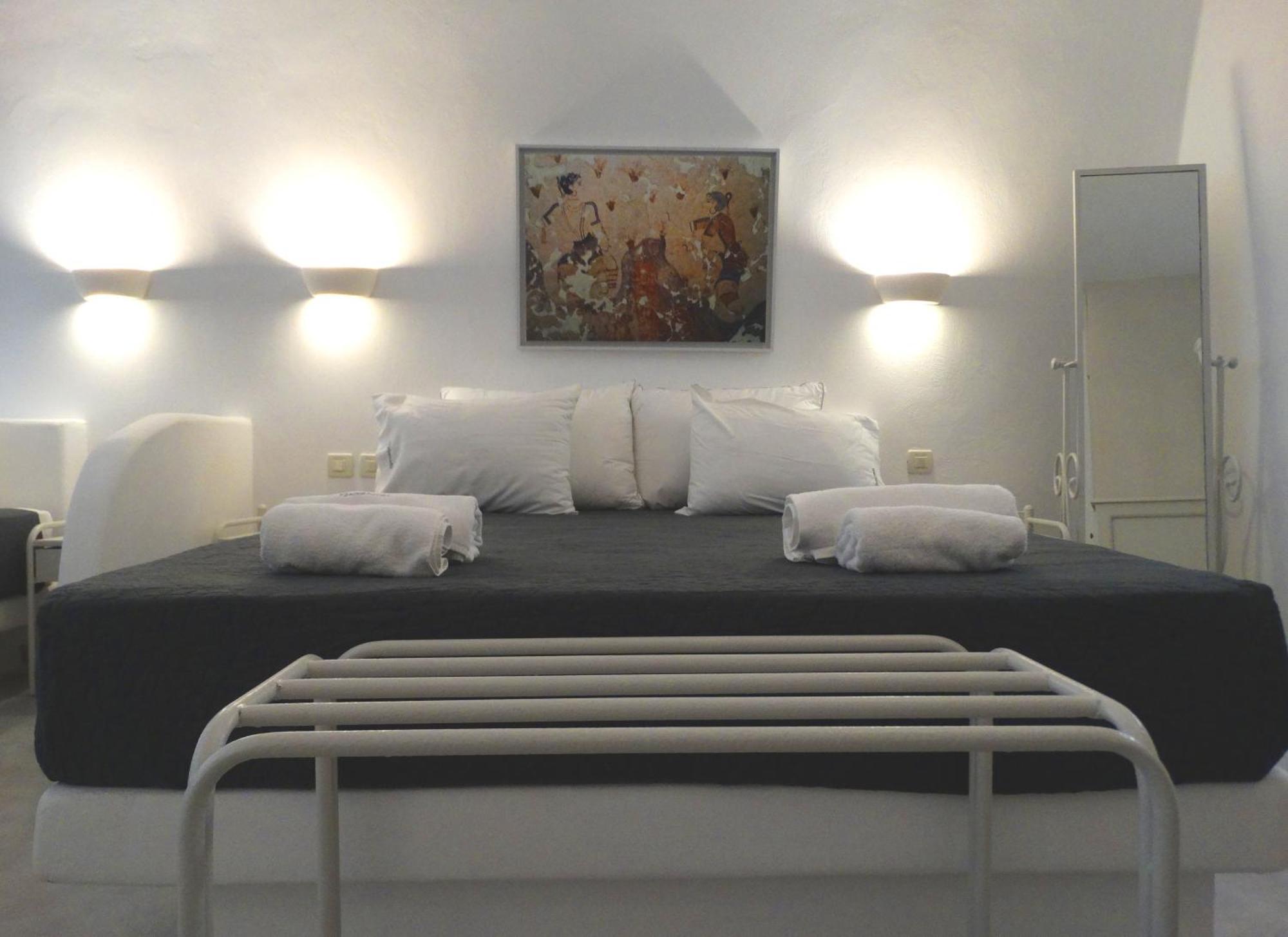 Yposkafo - - Santorini Holiday home Fira (Santorini)